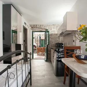 Apartments & Room Kartolina , Split Croatia